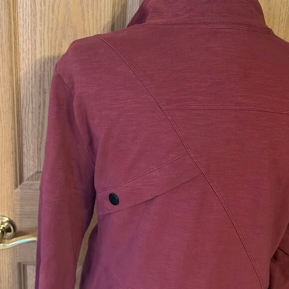 Cabi Burgundy Training Jacket Size Large #4122 - Picture 8 of 13